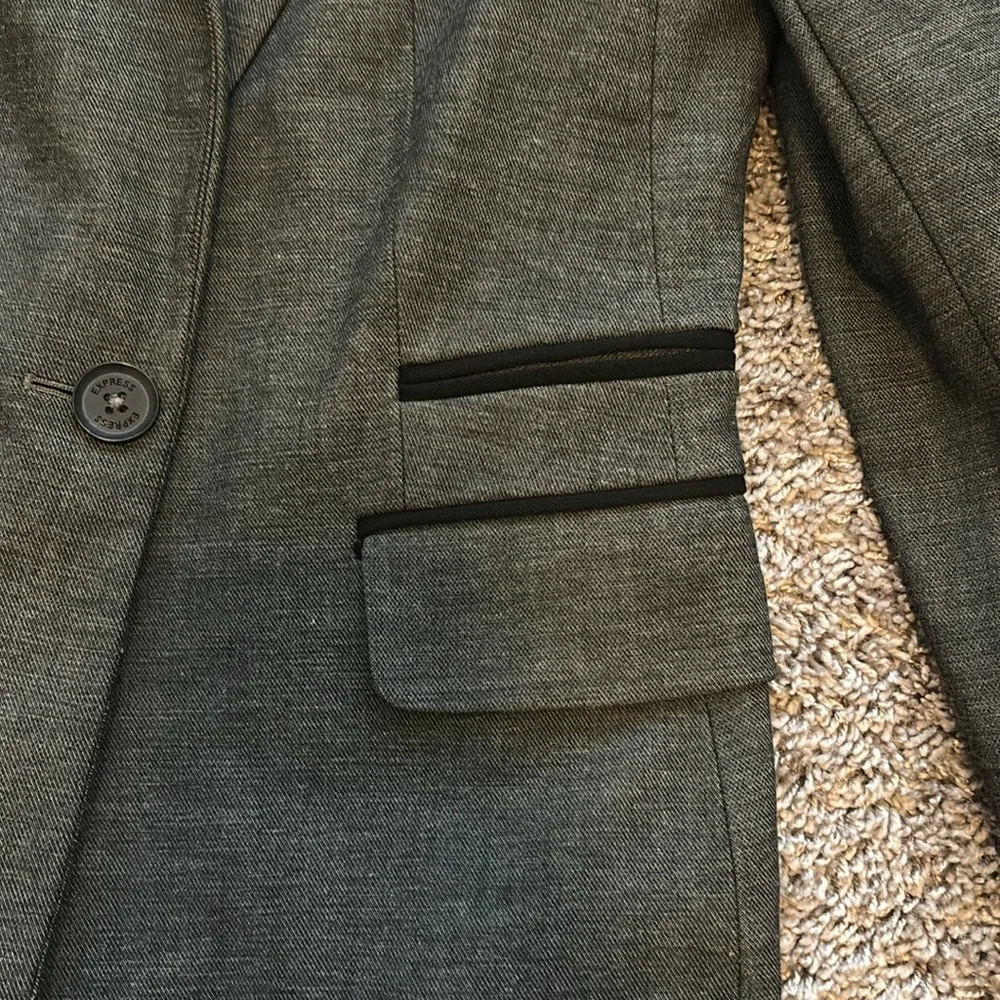 Express Blazer - Picture 2 of 3